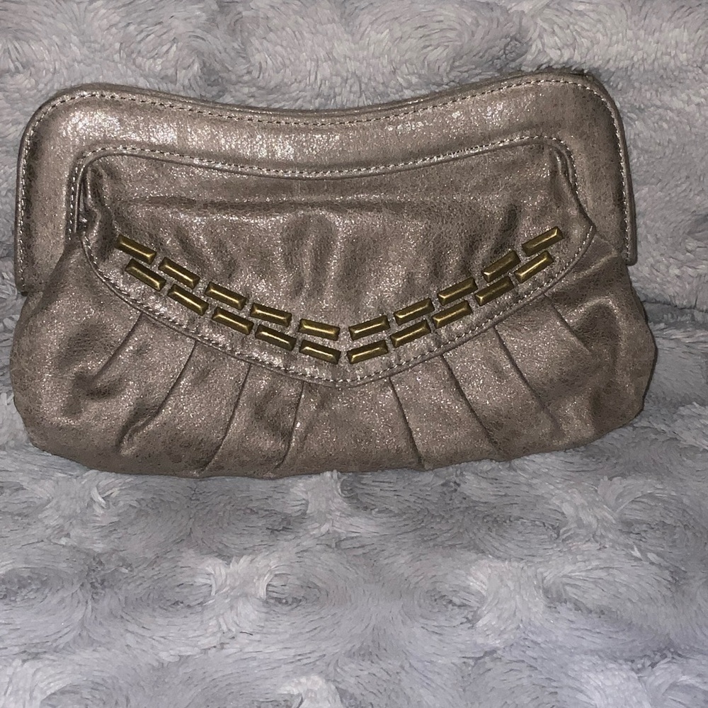 MATT & NAT Elegant Metallic Clutch